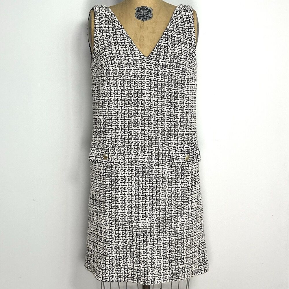 Ann Taylor Black White Tweed Shift Dress Sleeveless Gold Button Pocket Size 6